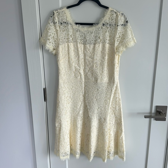DVF ivory lace dress - Picture 1 of 7